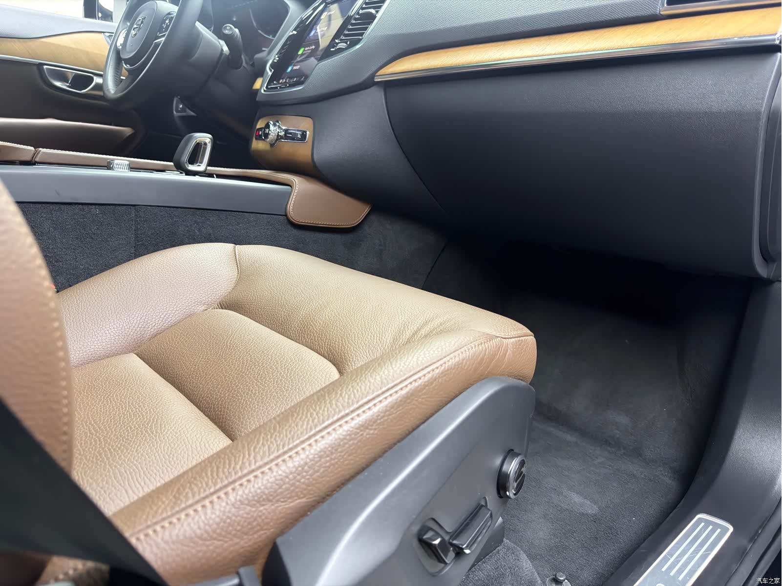 Volvo XC90, 2024 14
