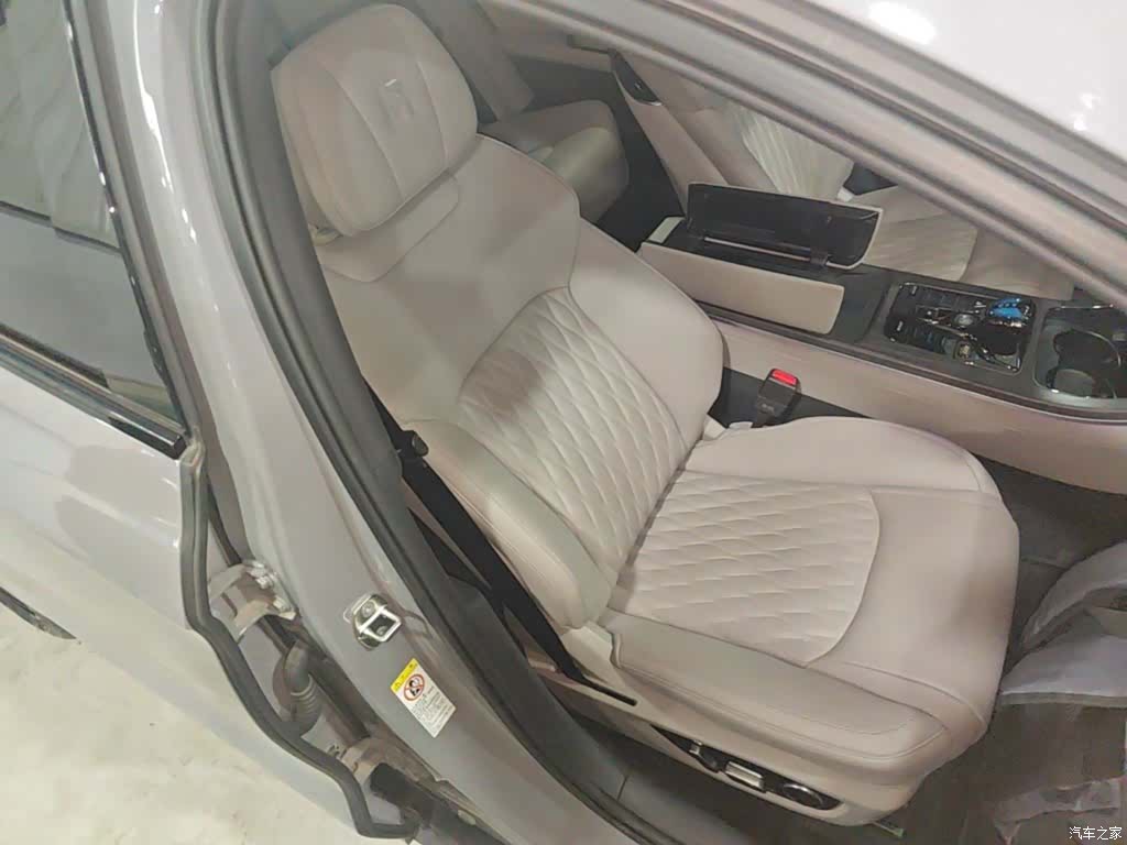 BYD Han, 2025 25