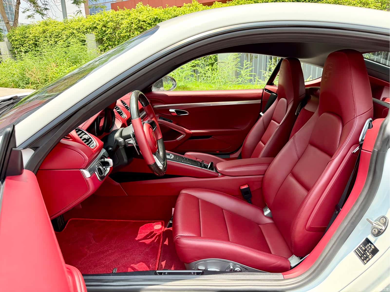 Porsche Cayman, 2019 12
