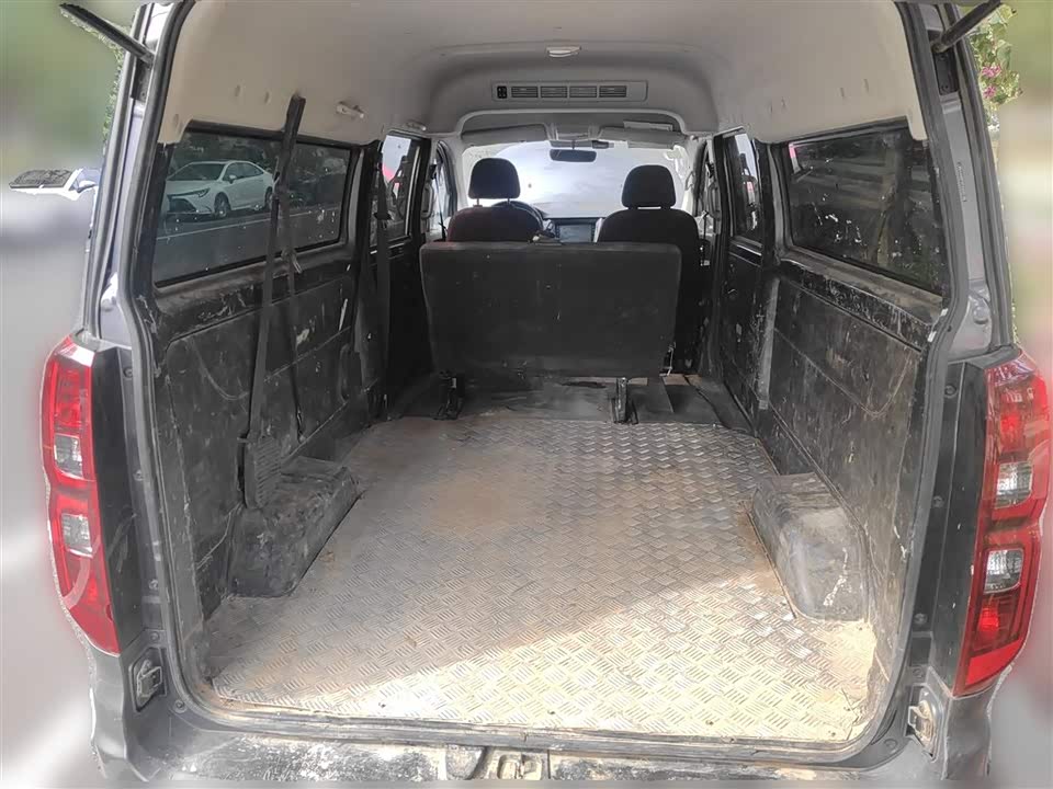 Jinbei Golden Sea Lion Classic