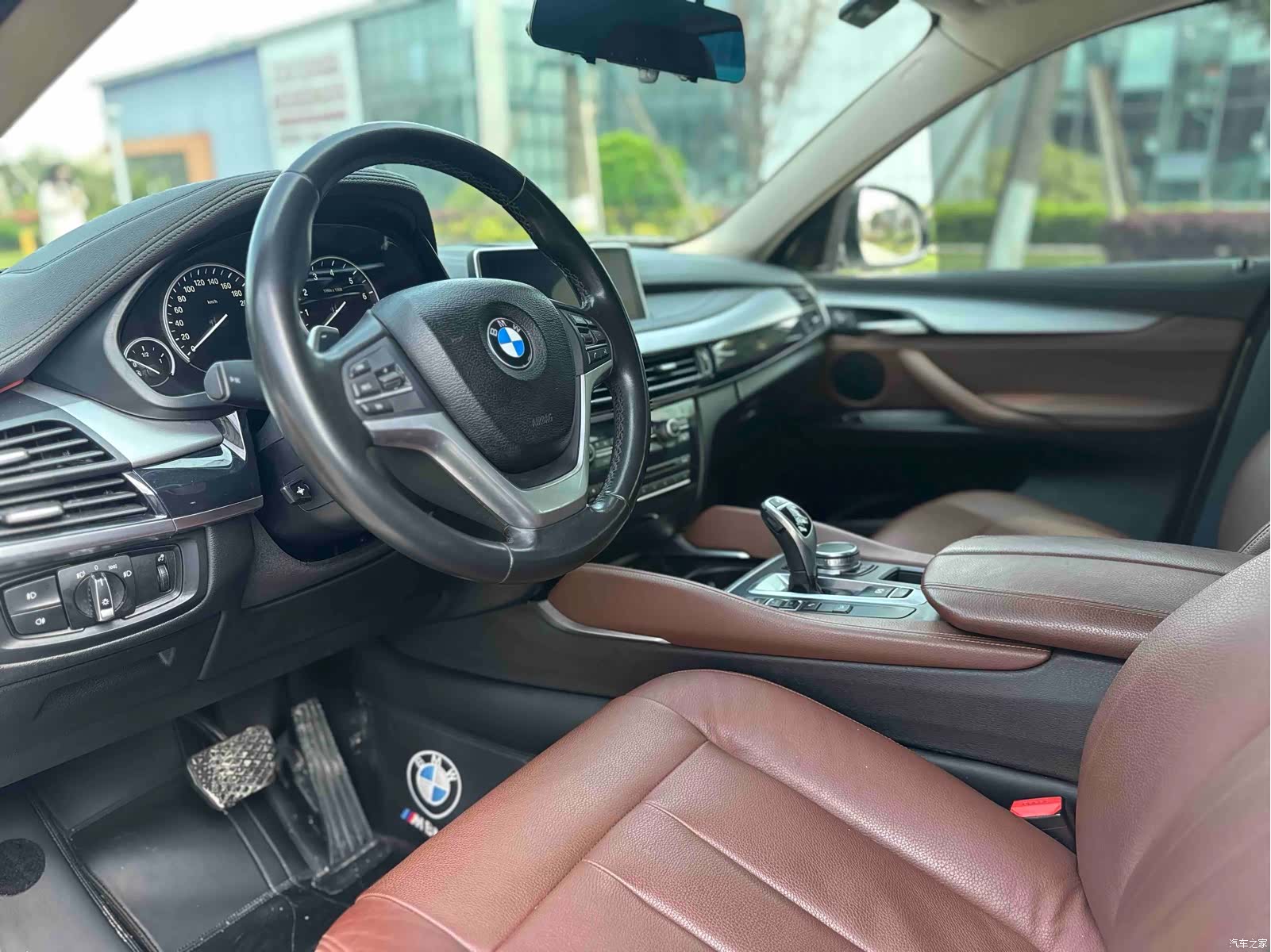 BMW X6, 2018 11