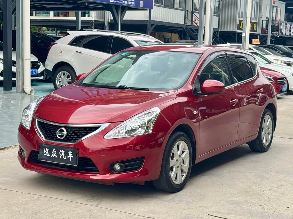 Nissan Tiida 2011 1.6L CVT Comfort