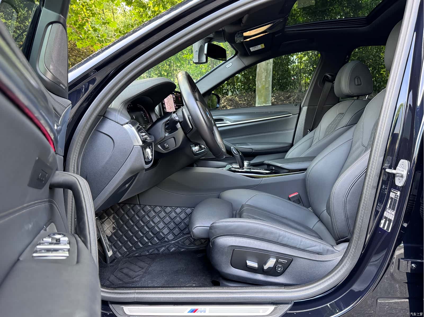 BMW 5 Series, 2023 7