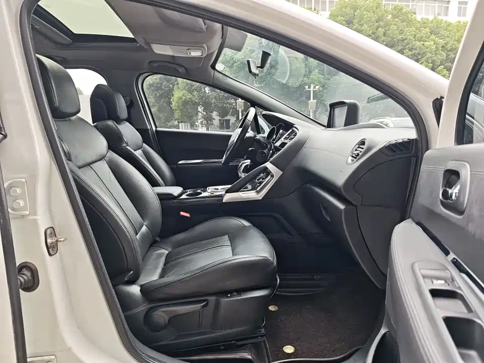 Peugeot 3008 Peugeot 3008