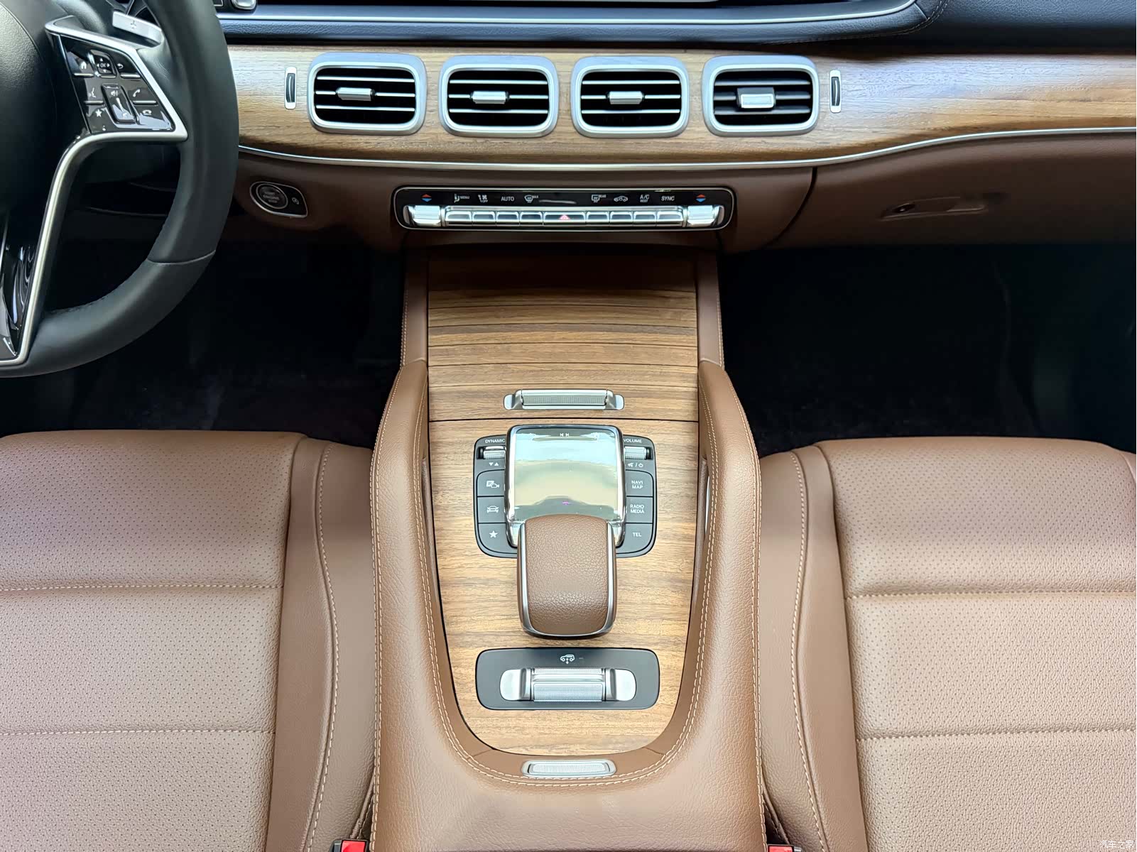 Mercedes-Benz GLE, 2023 16