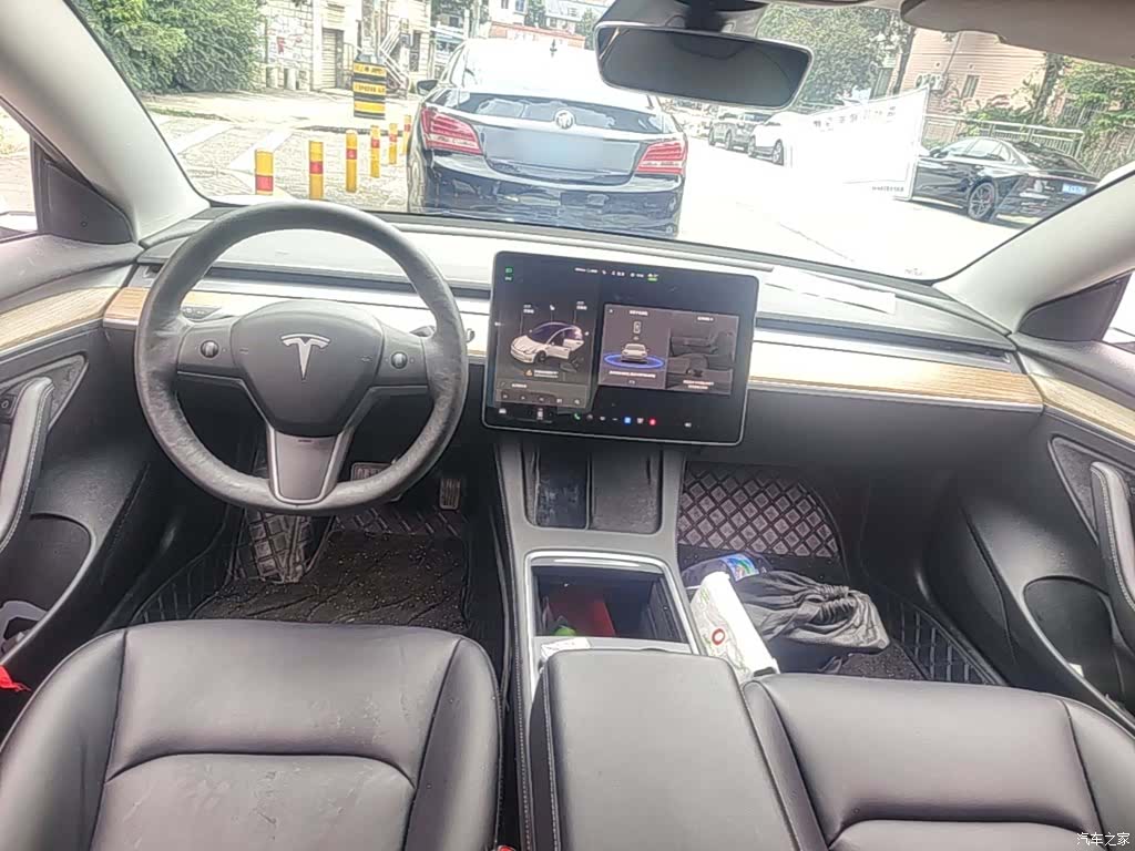 Tesla Model 3, 2022 10