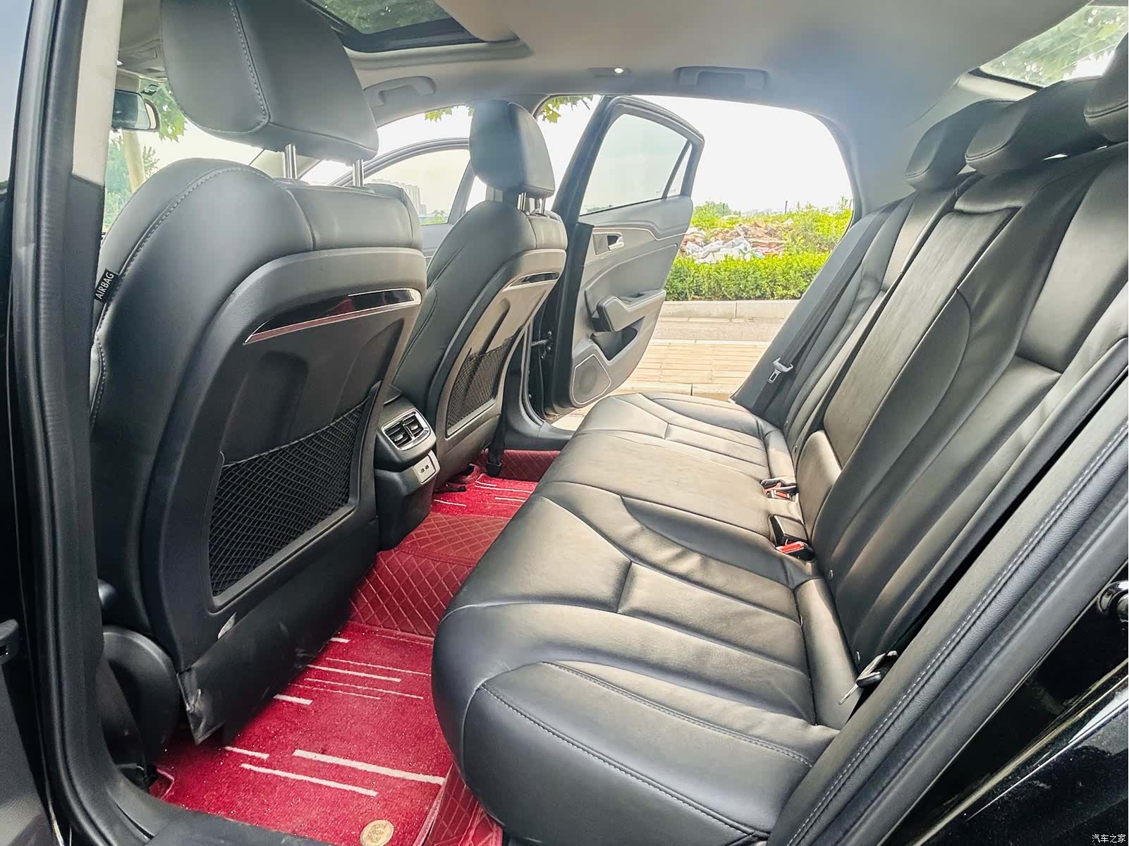 Hongqi H5, 2020 все фото