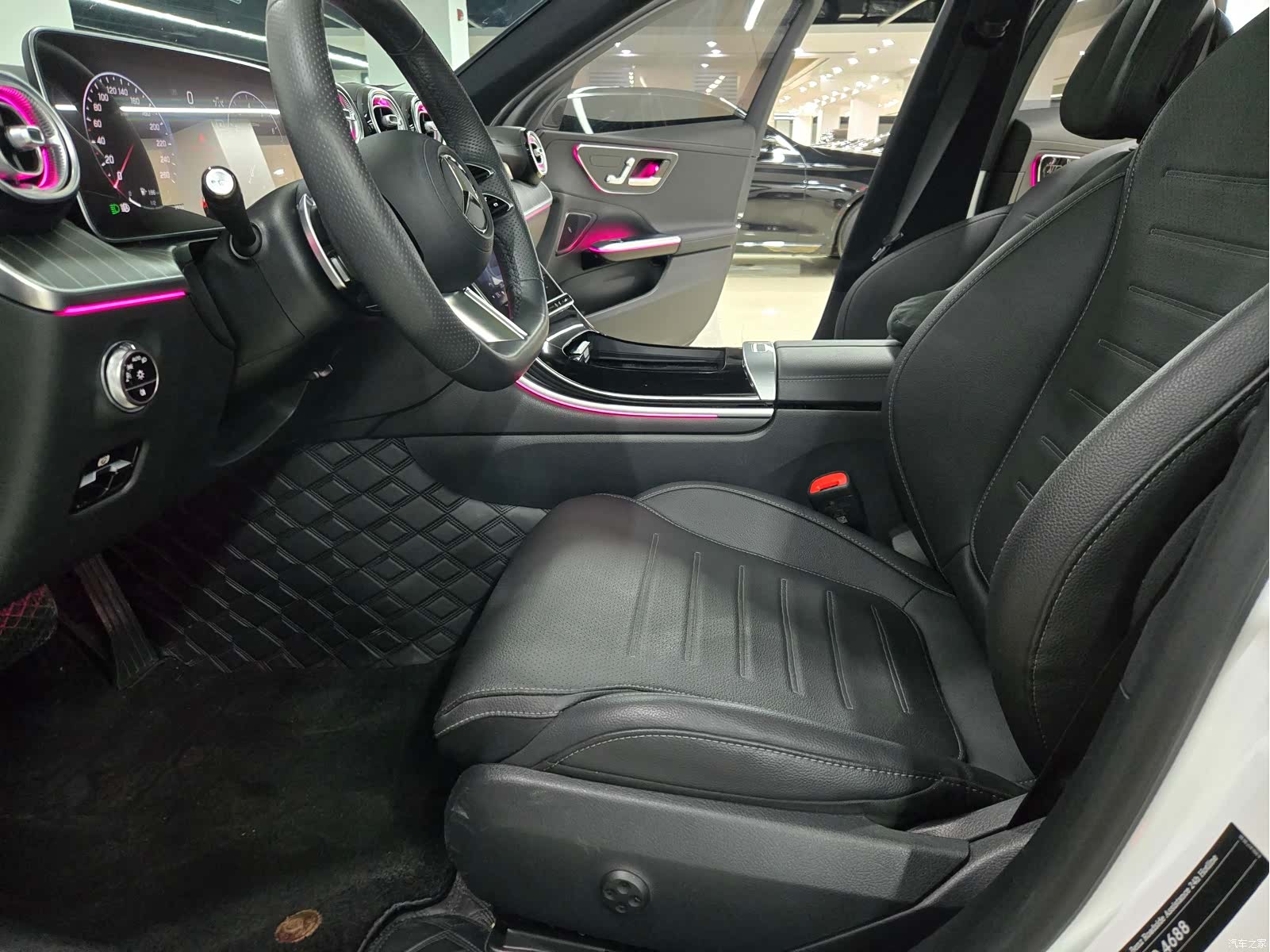Mercedes-Benz C-Class, 2022 8