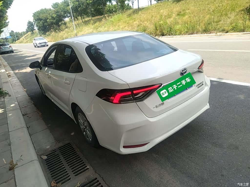 Toyota Corolla, 2024 все фото