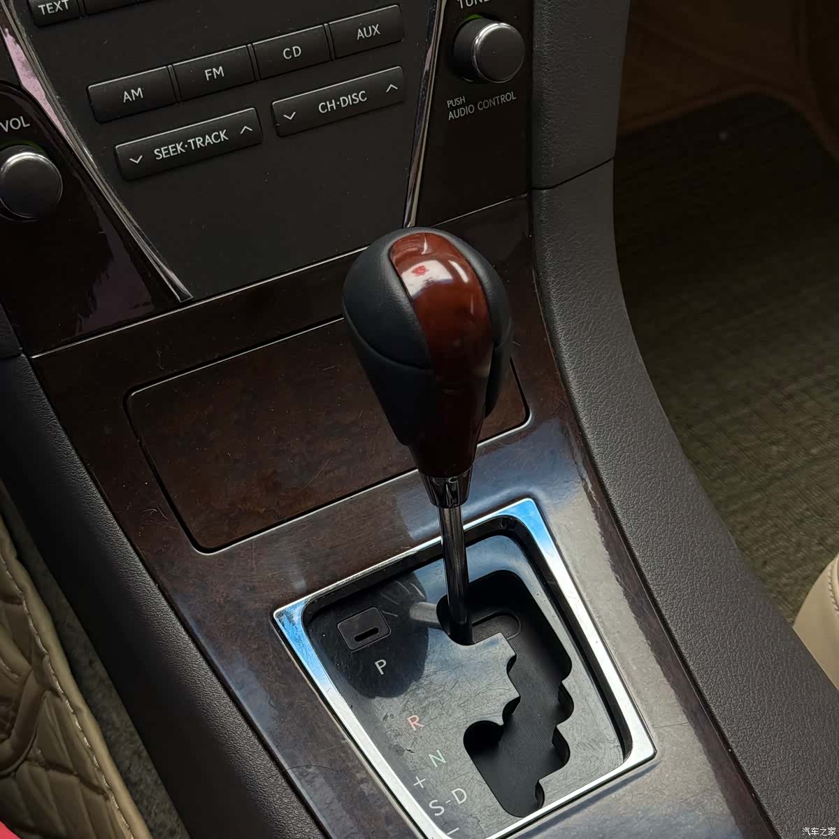 Lexus ES, 2010 13