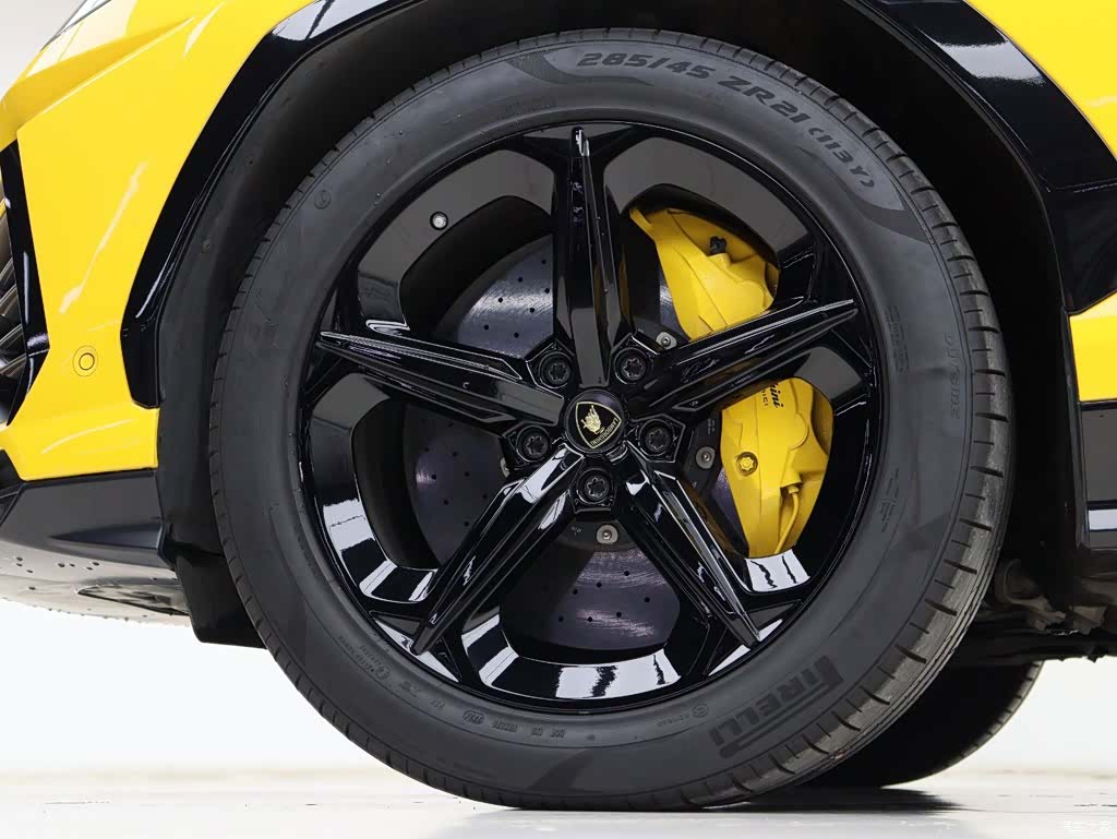 Lamborghini Urus, 2021 30