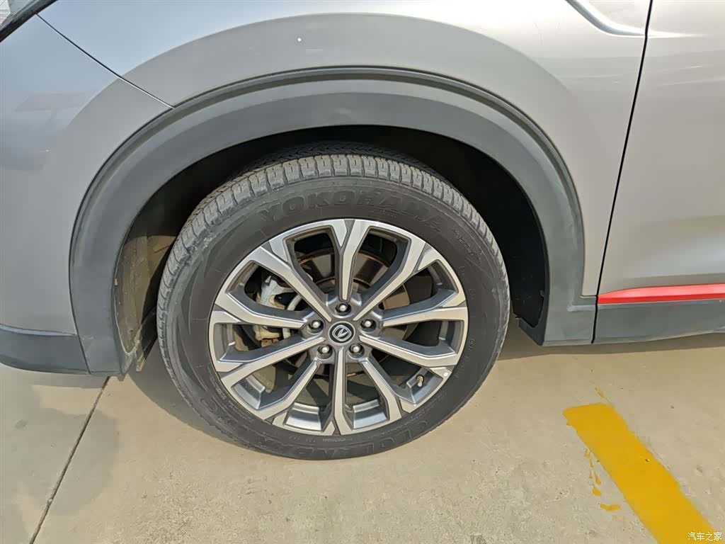 Changan CS85, 2021 25