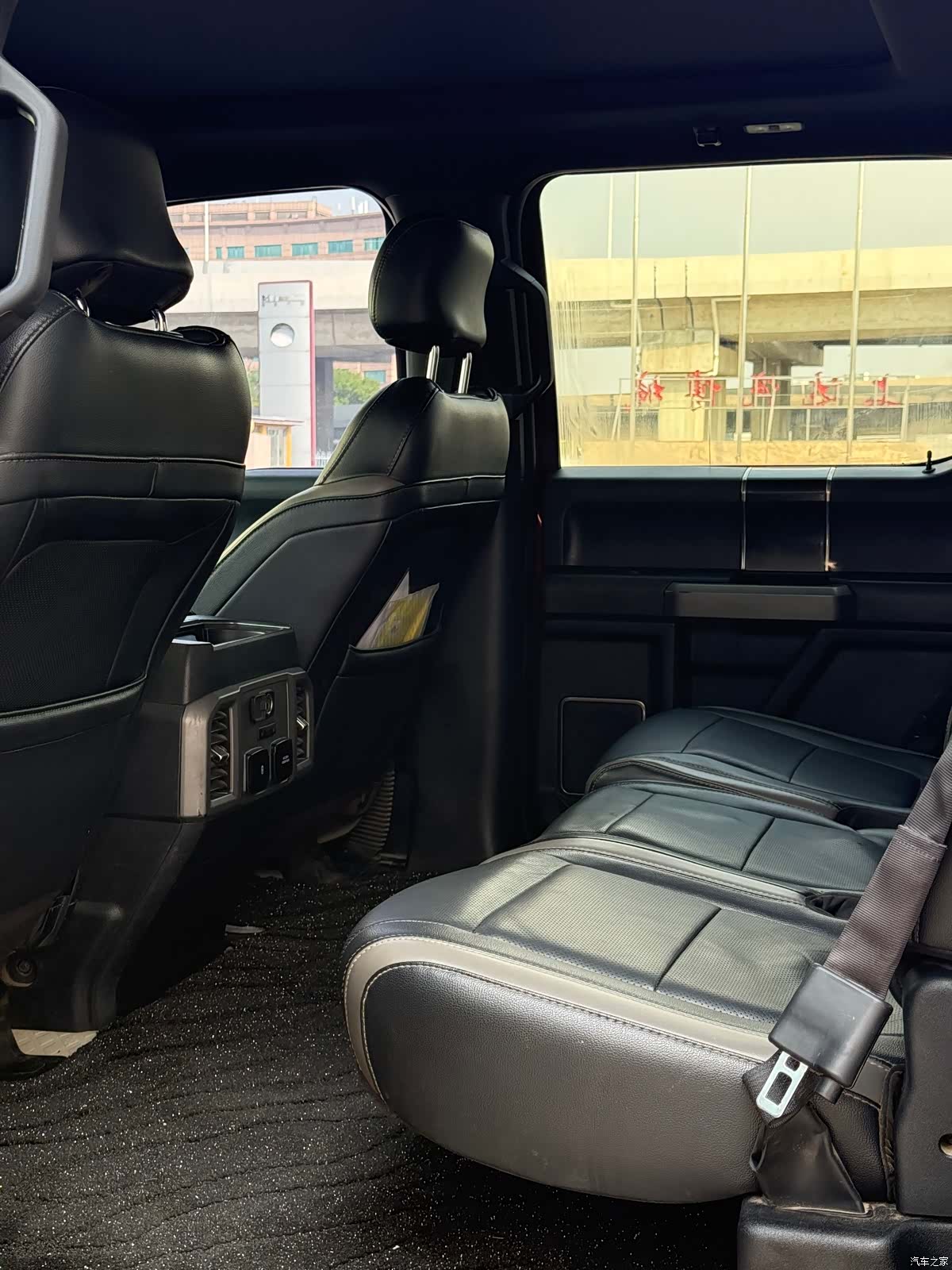 Ford F-150, 2019 все фото