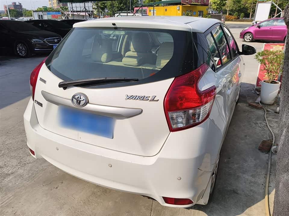 Toyota YARiS L Zhixuan