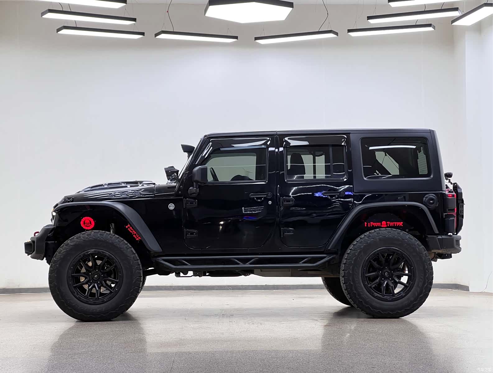 Jeep Wrangler, 2019 4