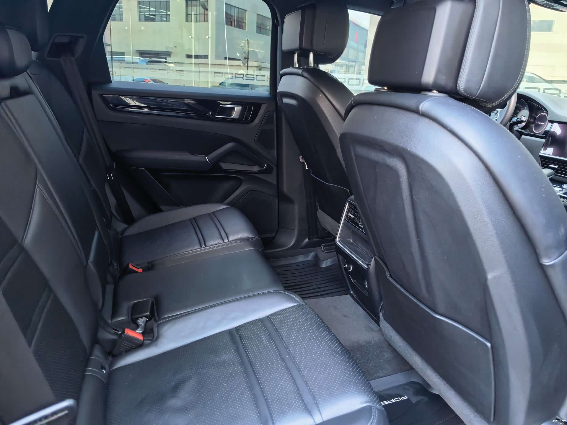 Porsche Cayenne, 2019 14