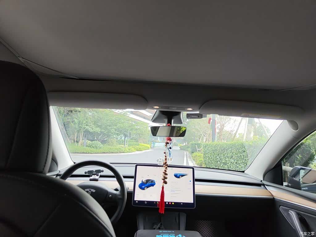 Tesla Model Y, 2021 9