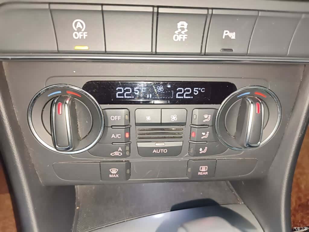 Audi Q3, 2018 13