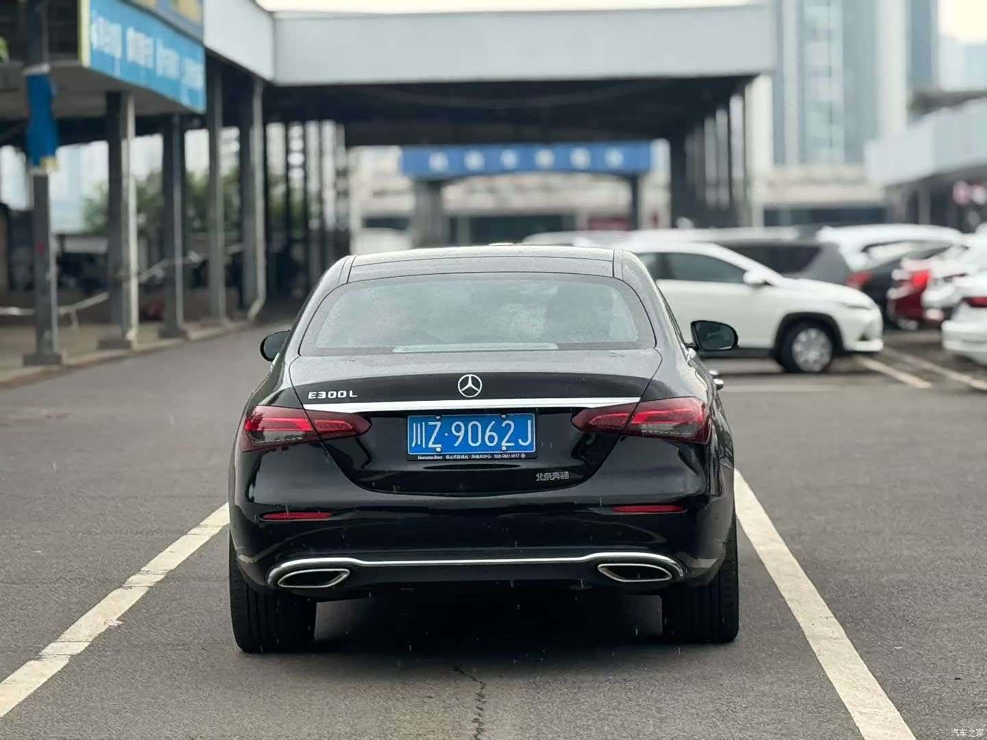Mercedes-Benz E-Class, 2023 8