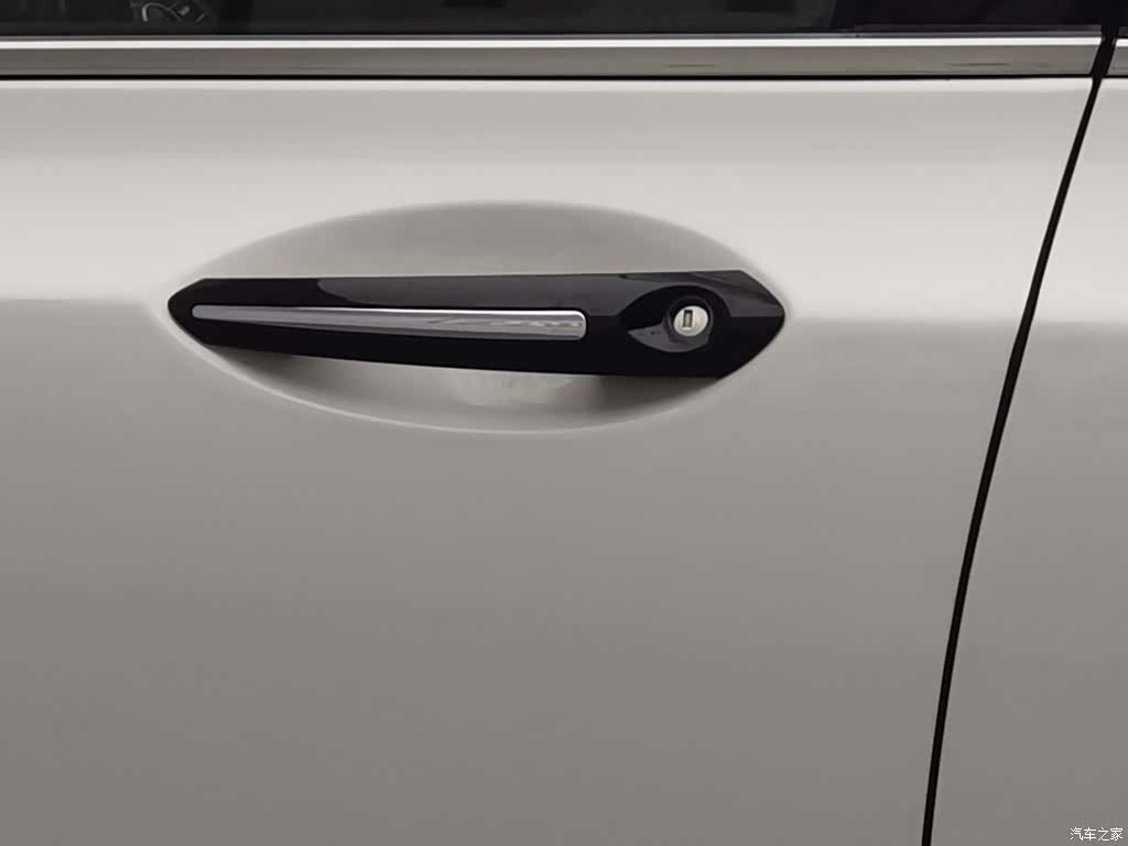 Lincoln MKZ, 2017 18