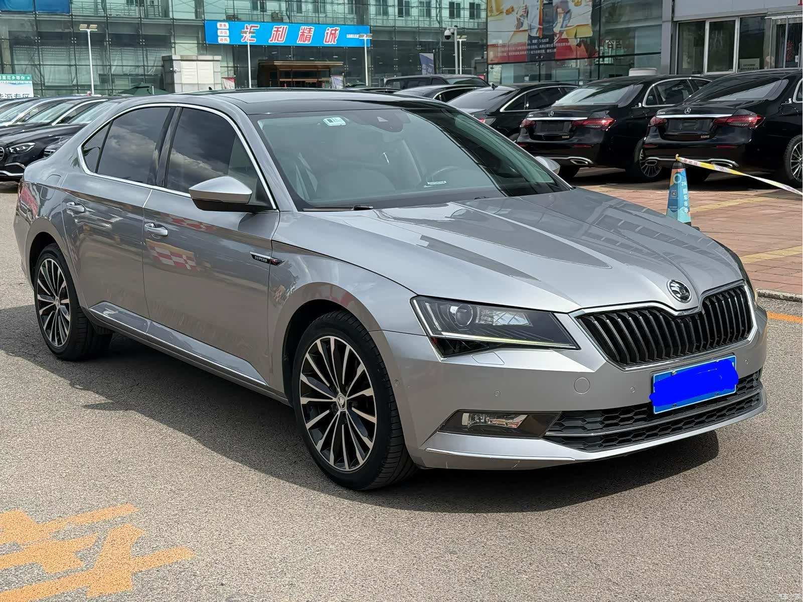Skoda Superb, 2016 3
