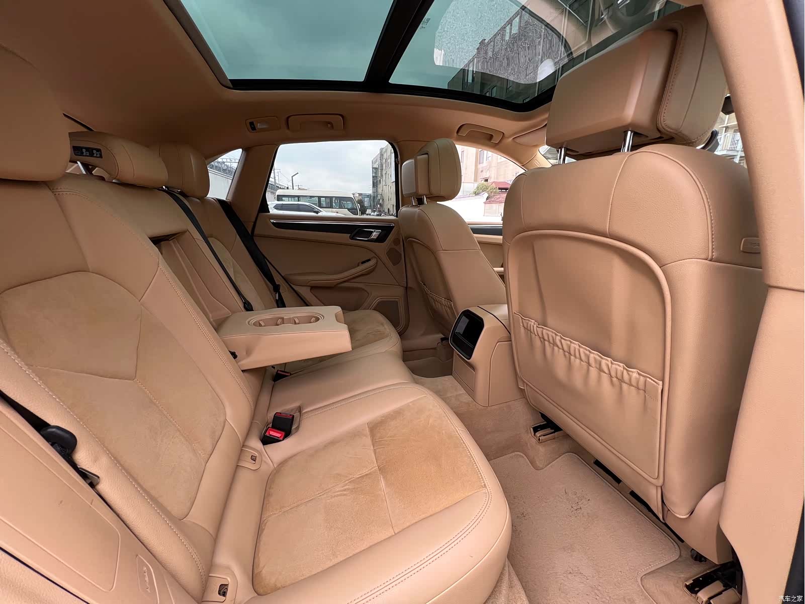 Porsche Macan, 2015 10