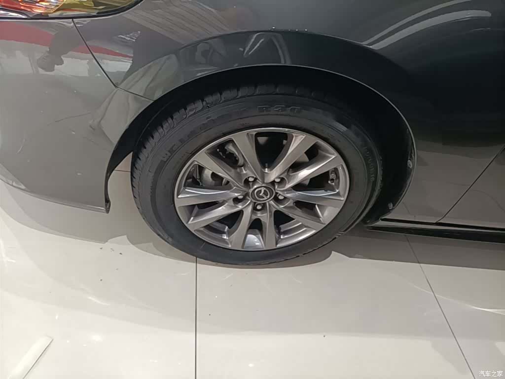 Mazda Mazda3, 2020 23