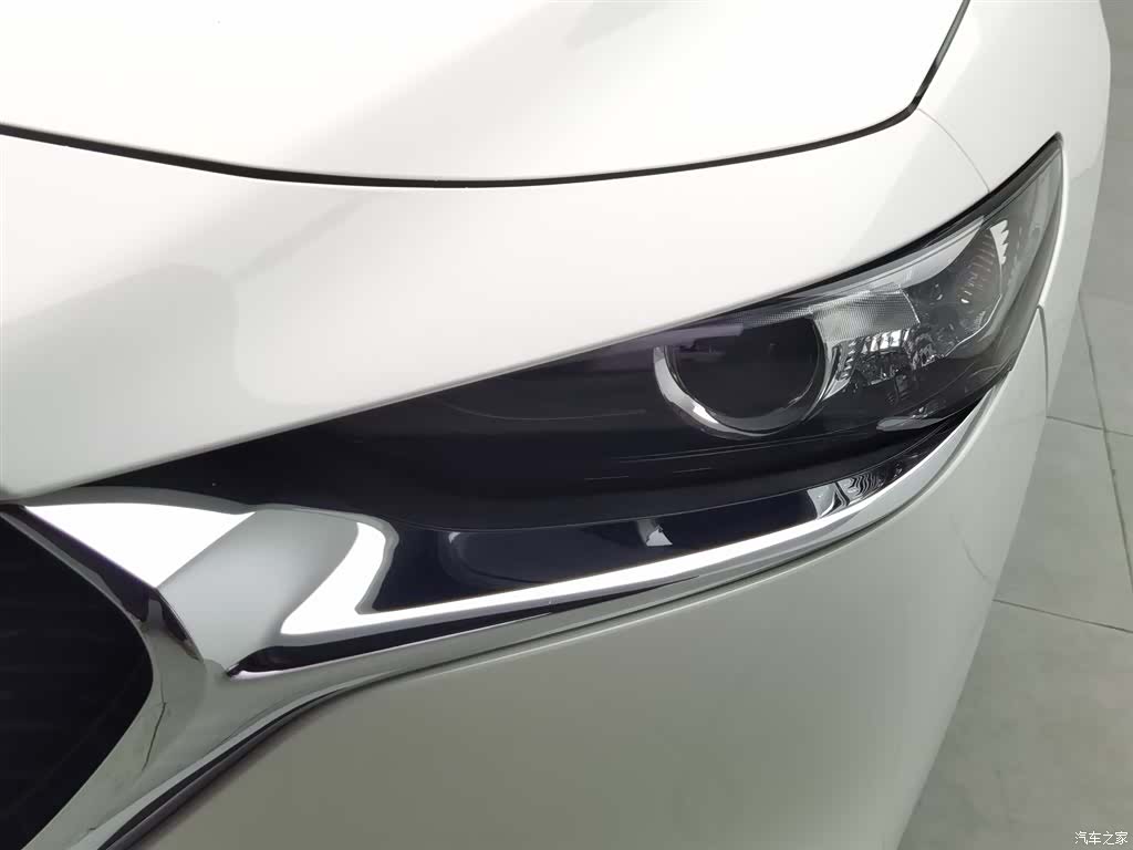 Mazda Mazda3, 2024 7