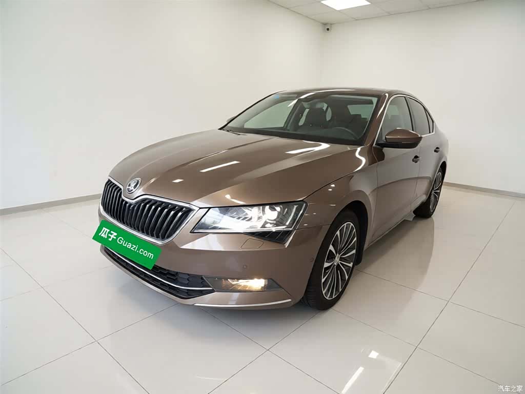 Skoda Superb, 2017 2