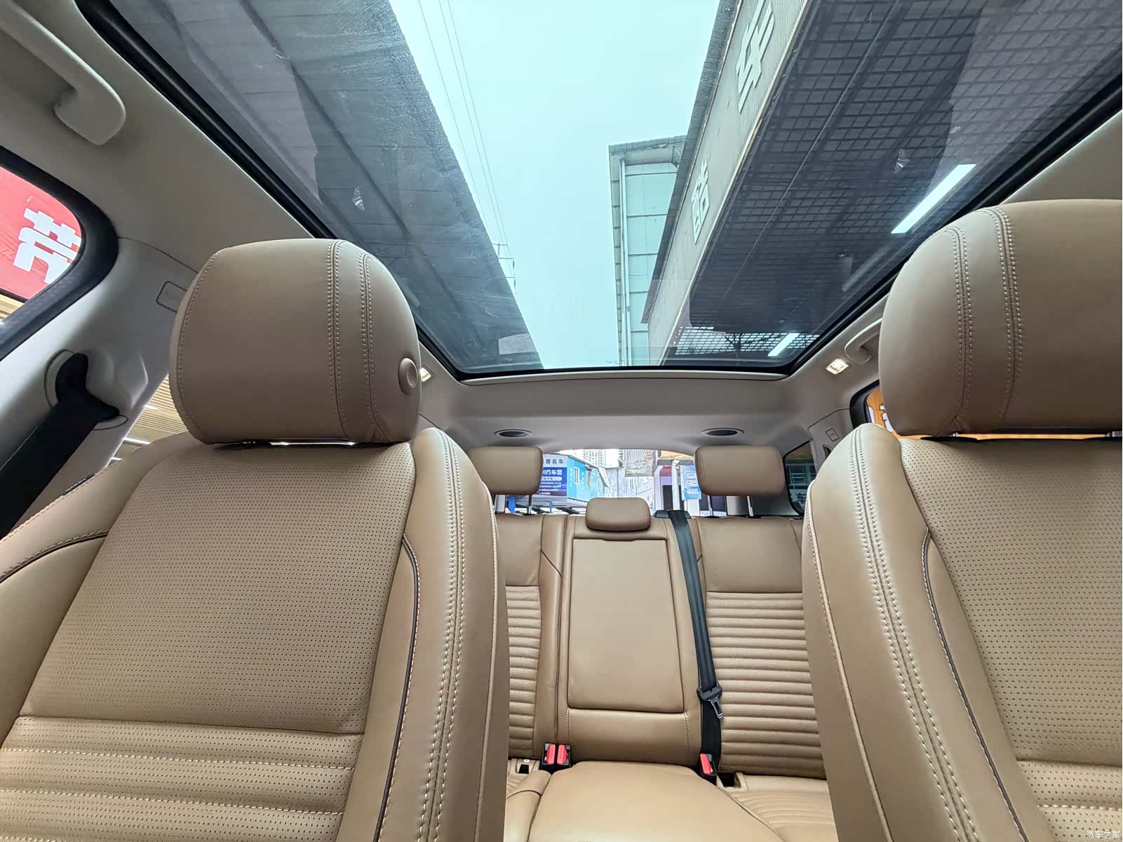 Land Rover Discovery, 2023 26