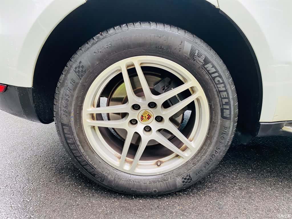Porsche Macan, 2017 2