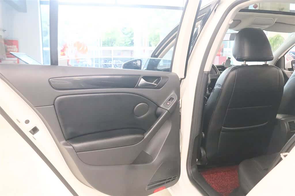 Volkswagen Golf, 2013 13