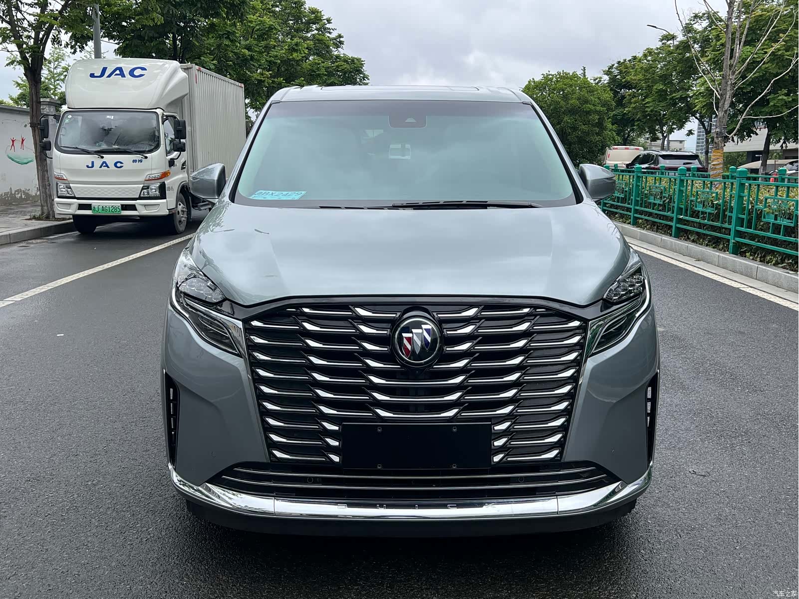 Buick GL8, 2023 2