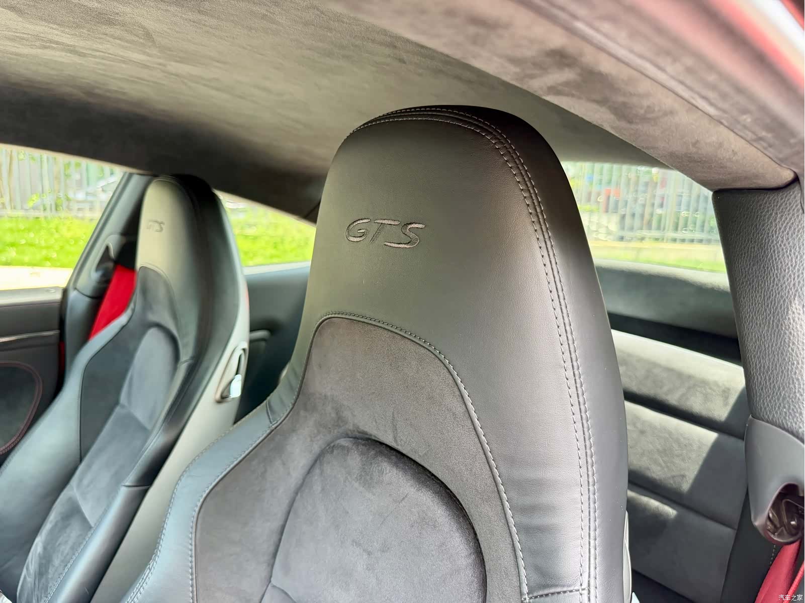 Porsche 911, 2018 14