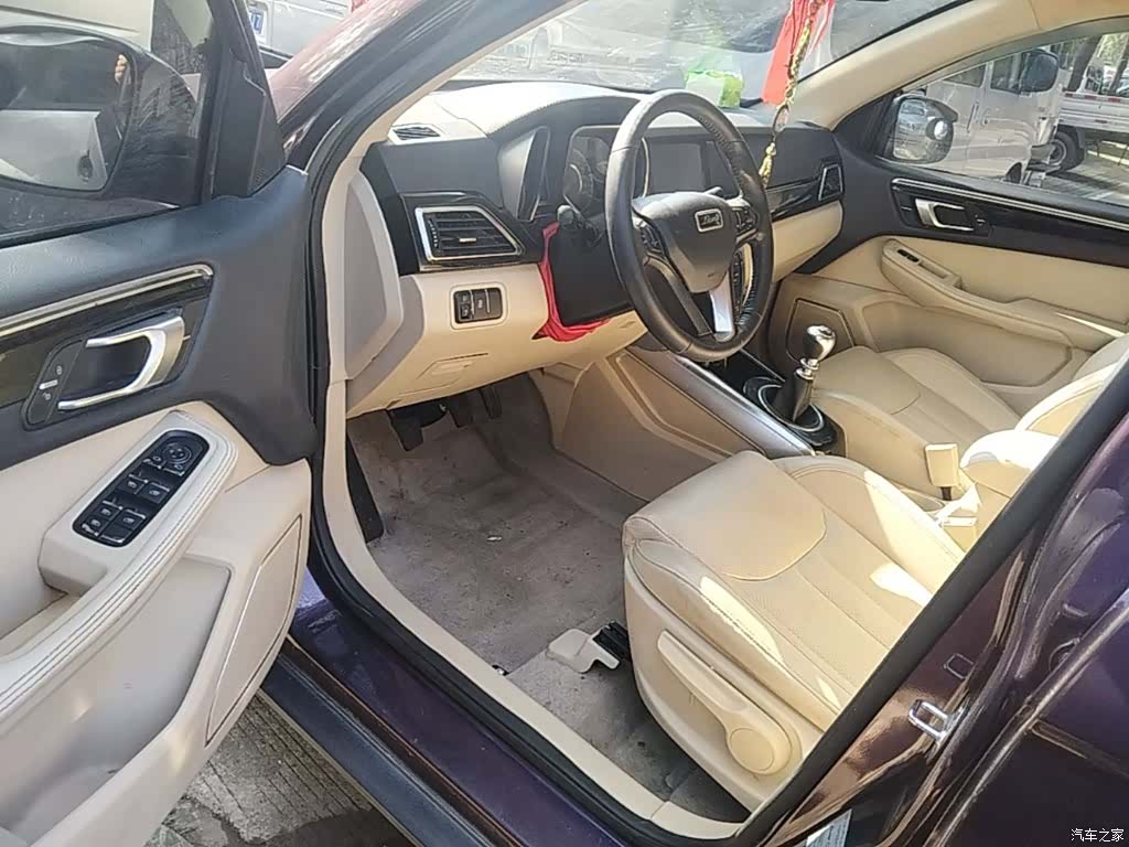 Zotye X5, 2017 16