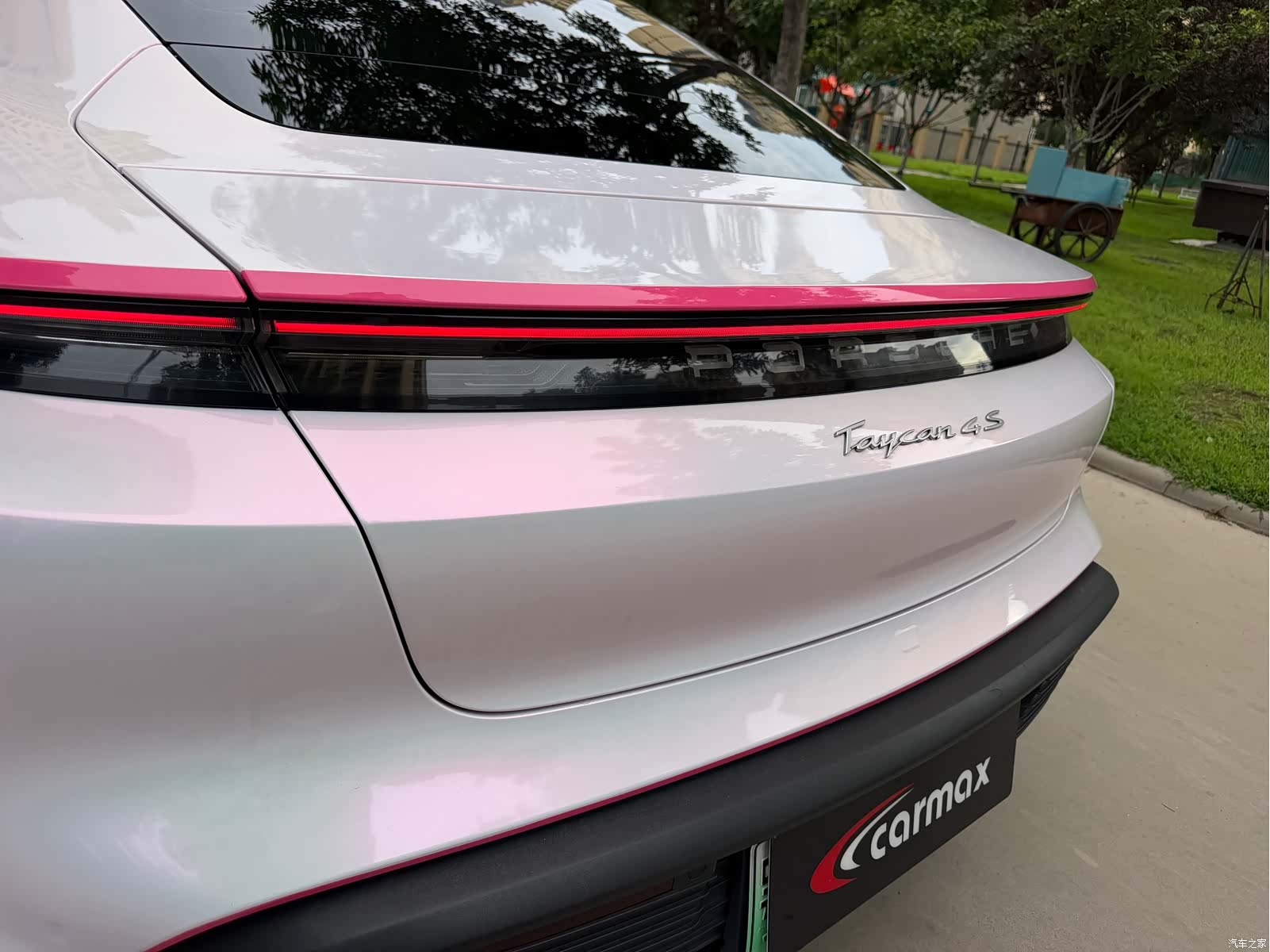 Porsche Taycan, 2021 все фото
