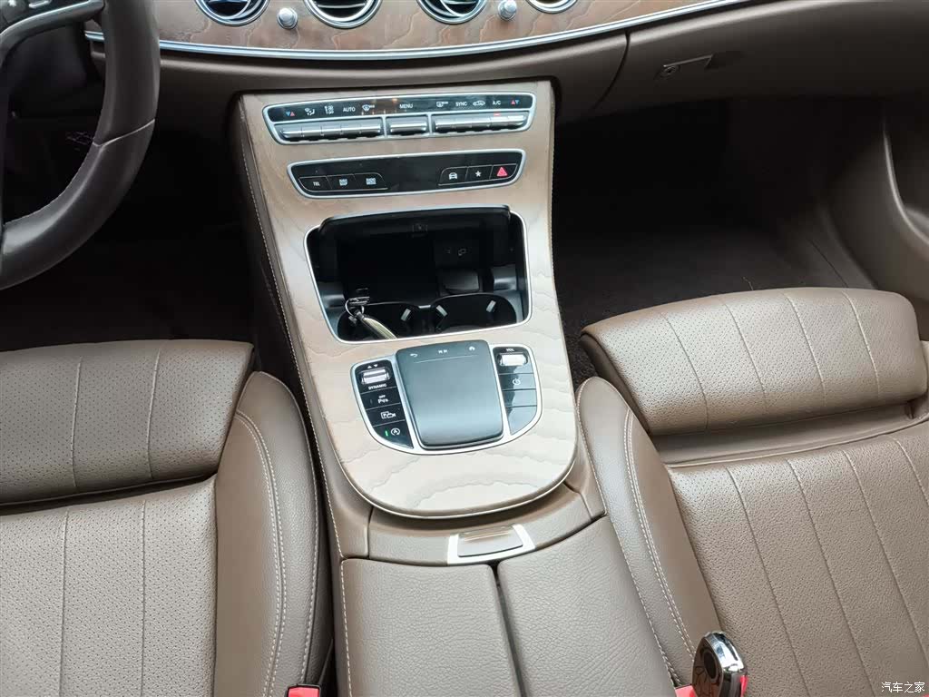 Mercedes-Benz E-Class, 2022 7