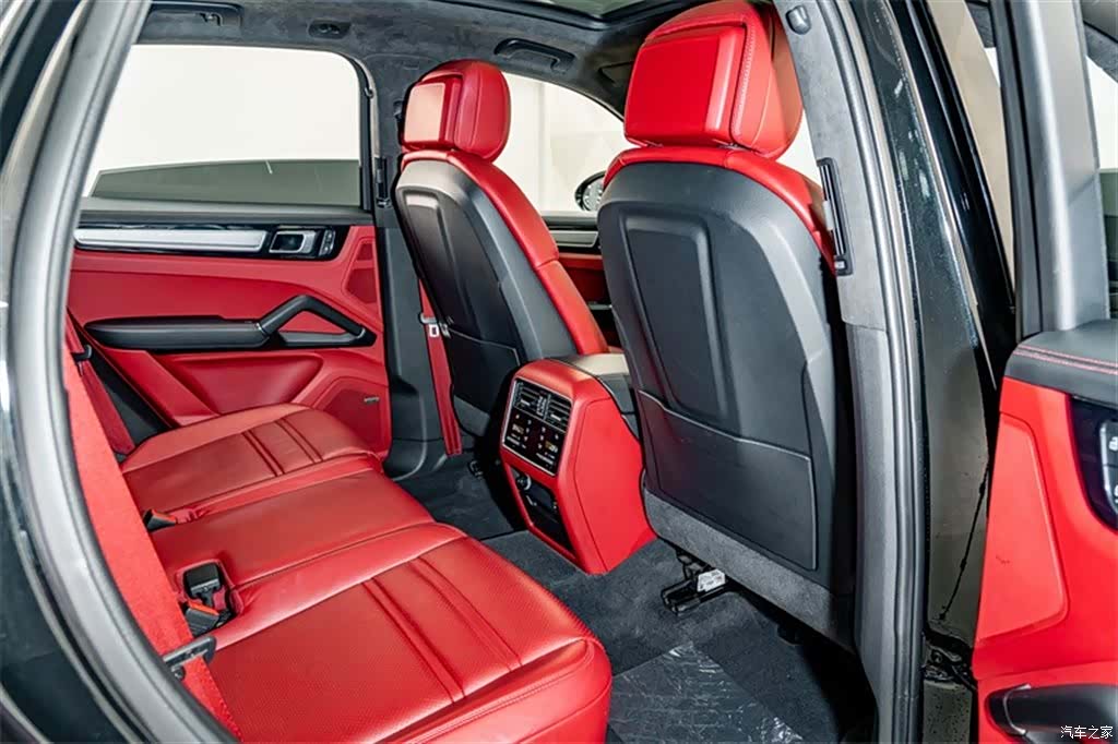 Porsche Cayenne, 2022 23