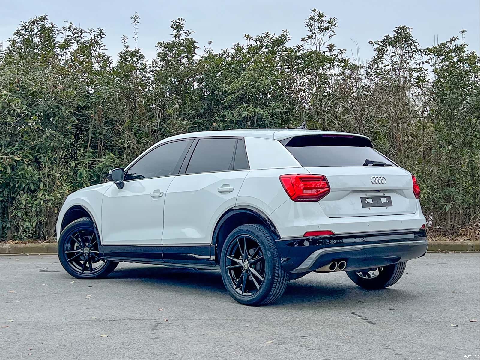 Audi Q2L, 2021 все фото