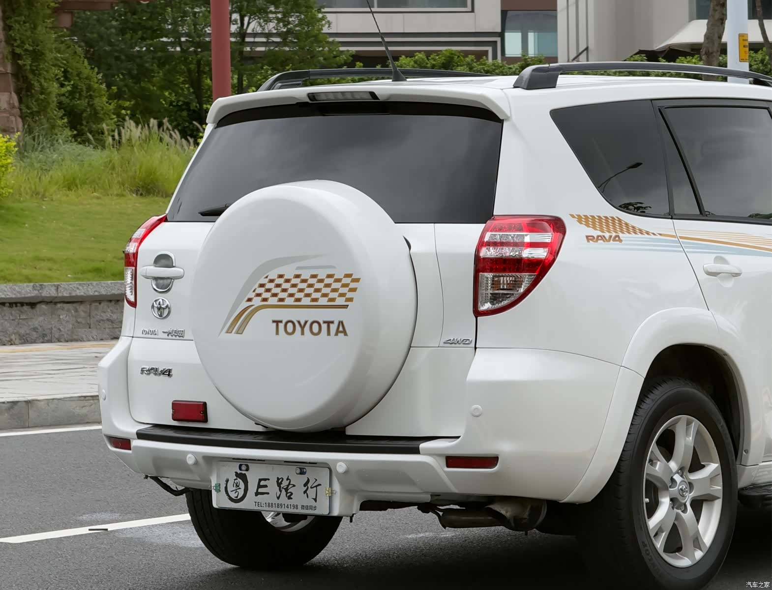 Toyota RAV4, 2011 22