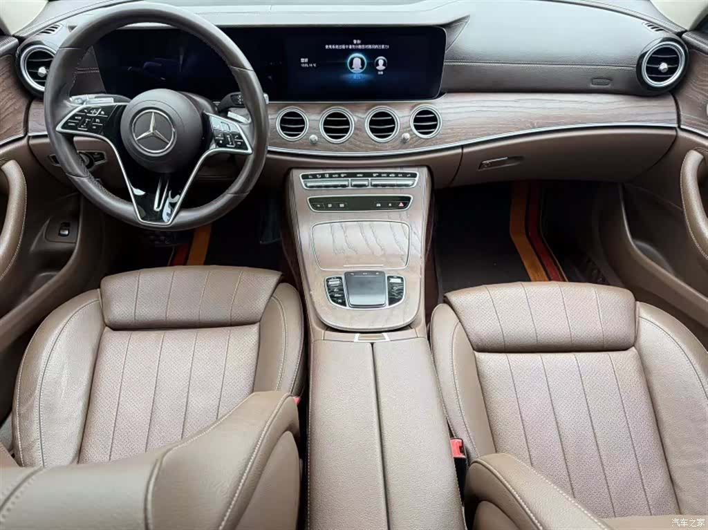 Mercedes-Benz E-Class, 2022 13