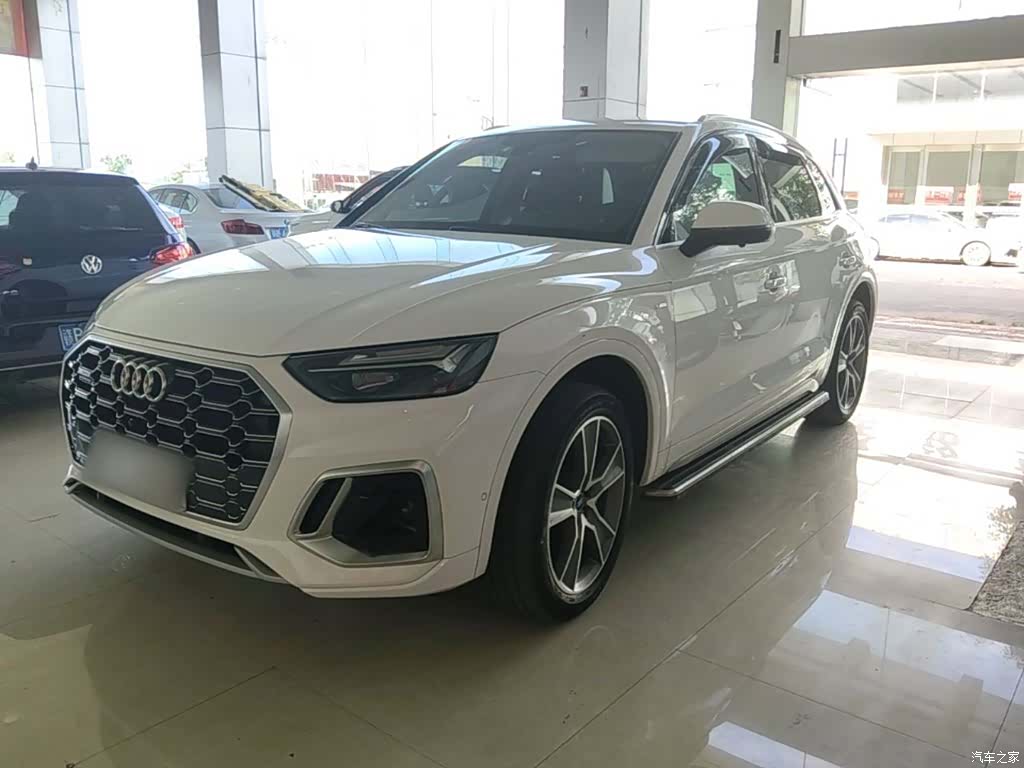 Audi Q5L, 2022 1