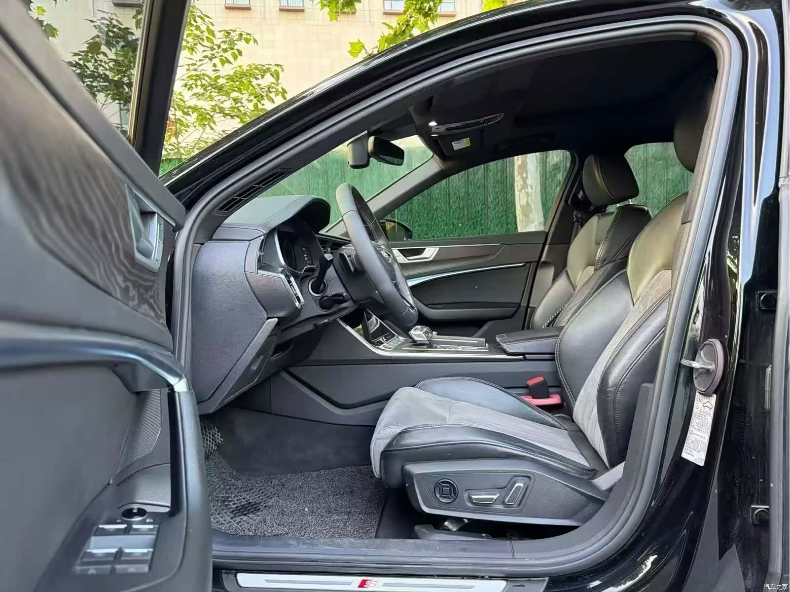 Audi A6L, 2023 4