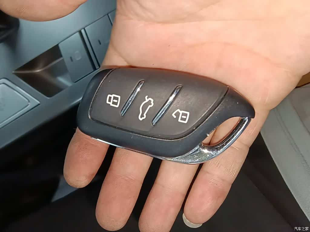 Roewe RX5, 2025 9