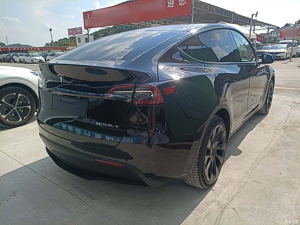 Tesla Model Y, 2021 7