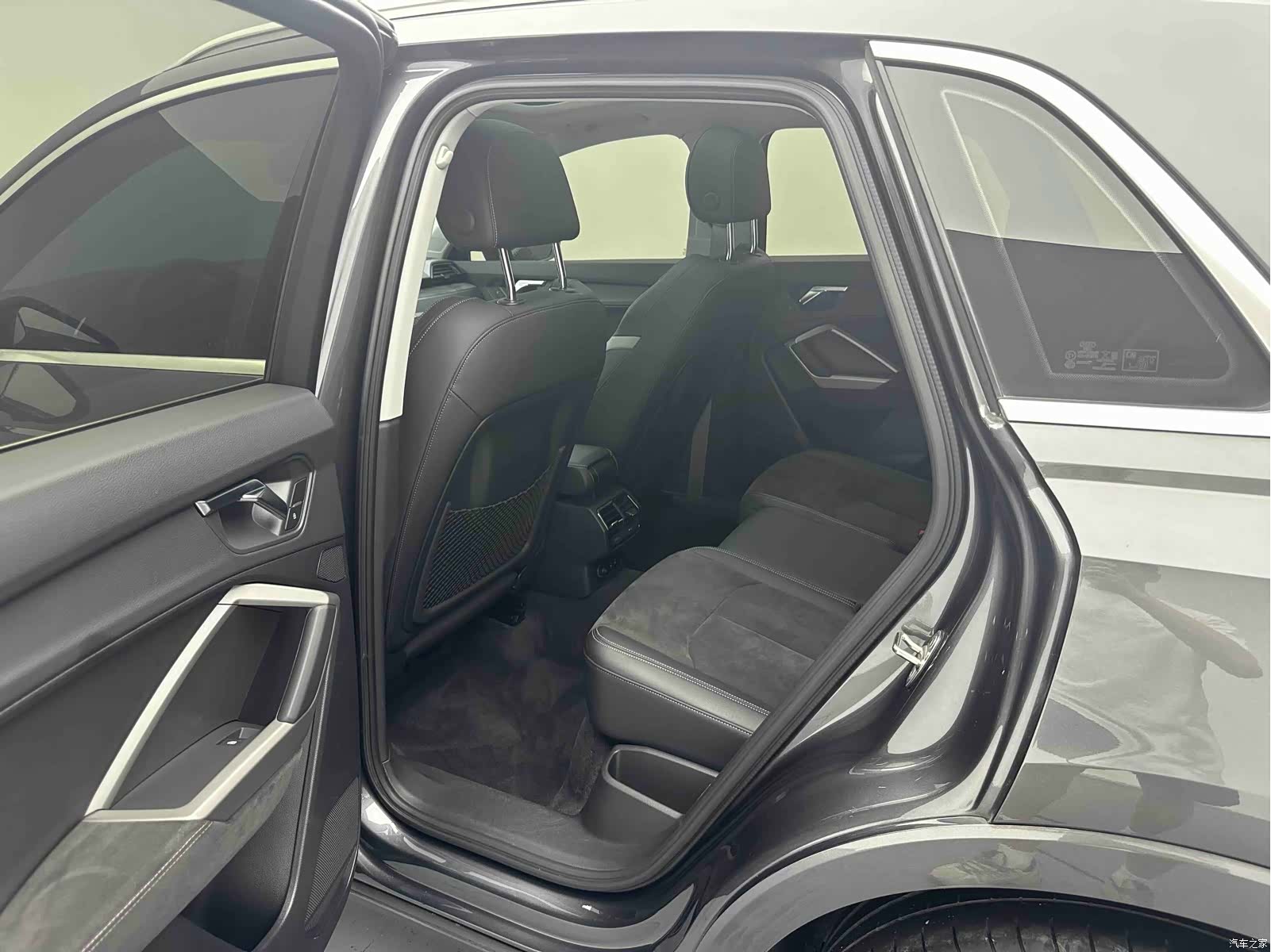 Audi Q3, 2021 12