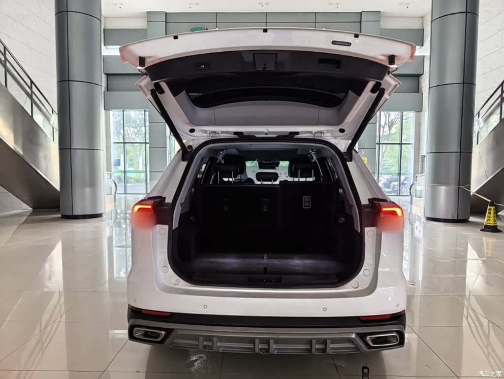 Chery Tiggo 8, 2025 20