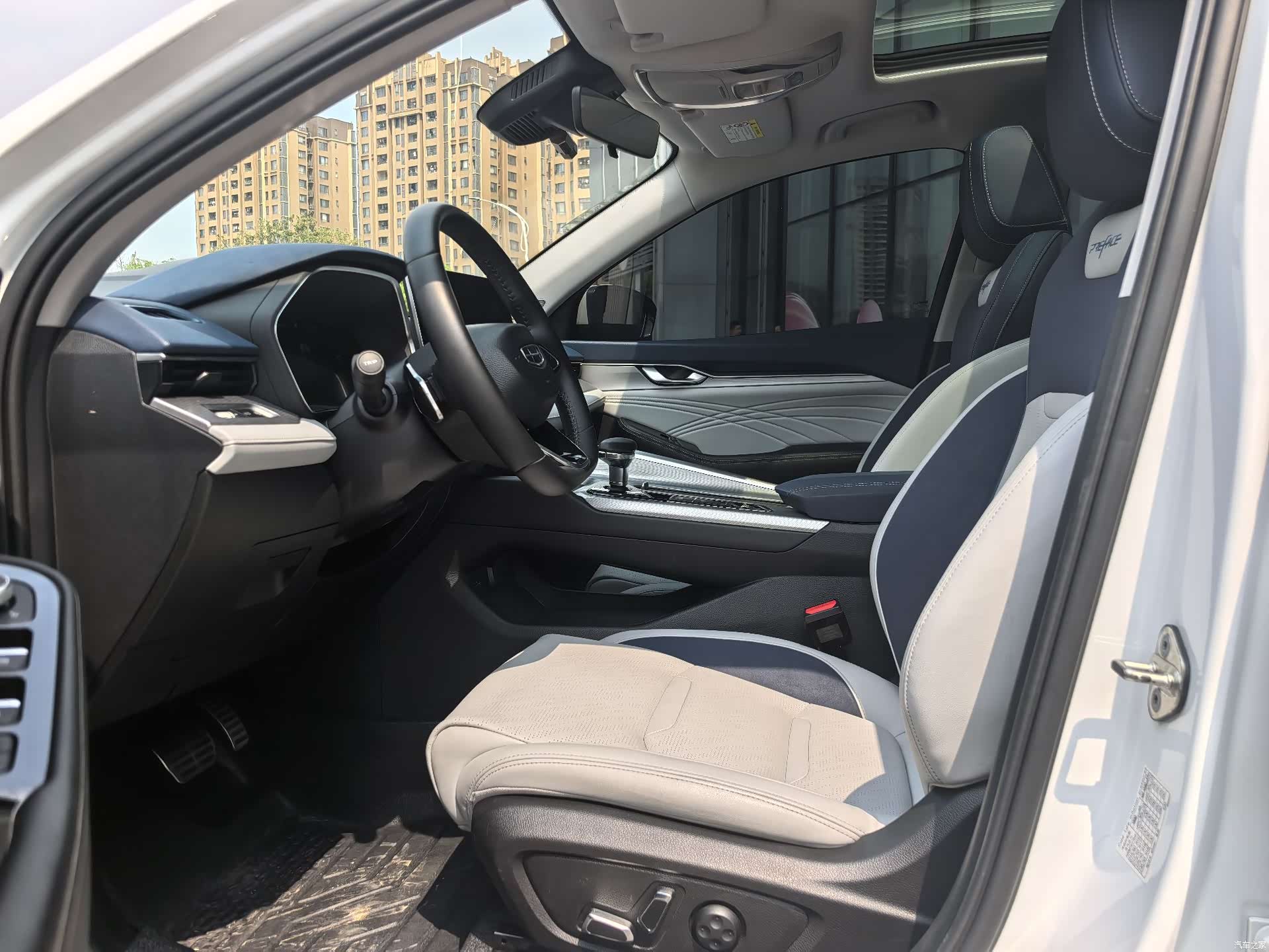 Geely Preface, 2022 6