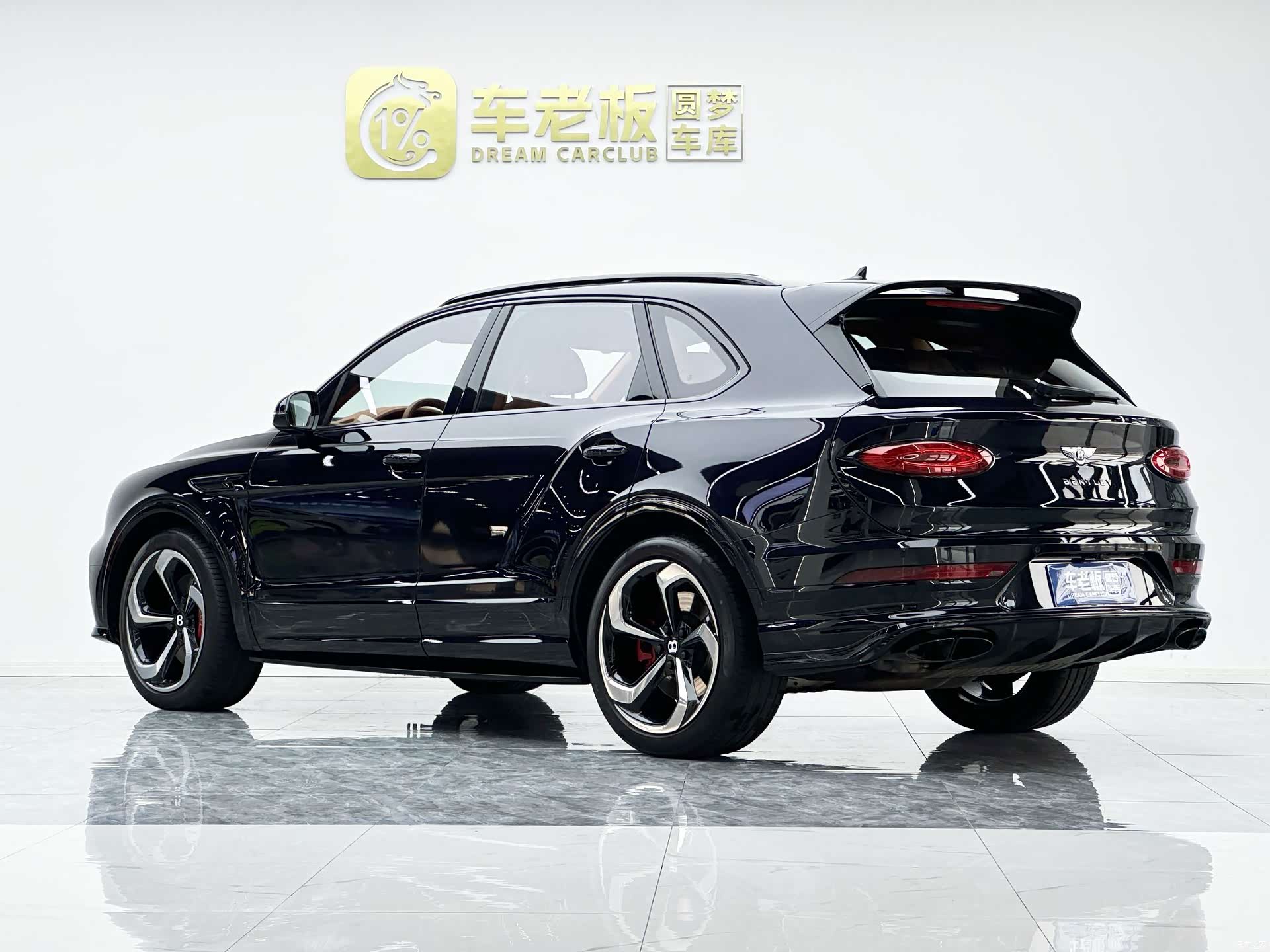 Bentley Bentayga, 2022 6