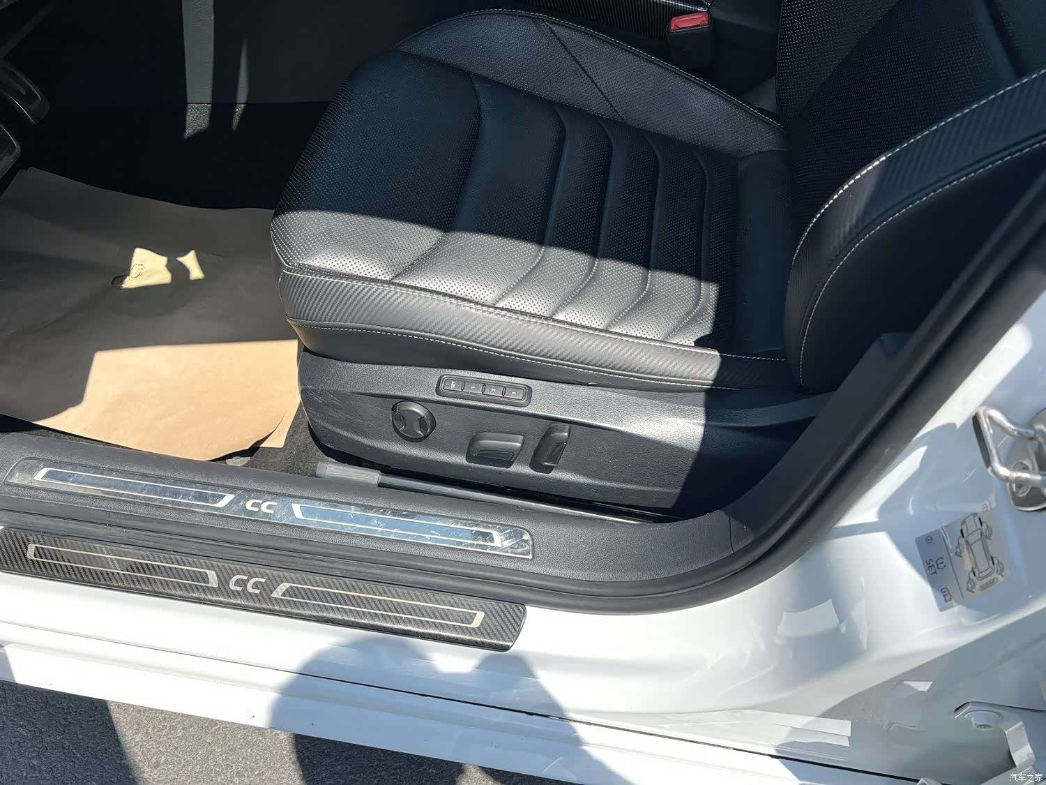 Volkswagen CC, 2019 11
